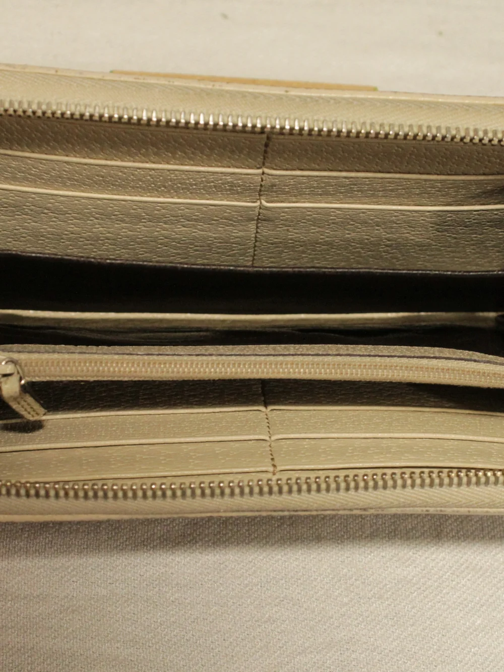 Gucci Brown Signature Canvas Zip Wallet